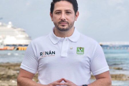 Renán Sánchez Tajonar se pronuncia contra el cuarto muelle de Cozumel: “Es una decisión que no escucha a la gente ni respeta el medio ambiente”