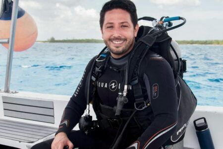 Renán Sánchez Tajonar: “No hay permiso para el cuarto muelle en Cozumel. Aquí manda el pueblo”